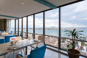 Dining at 59/Sixty
